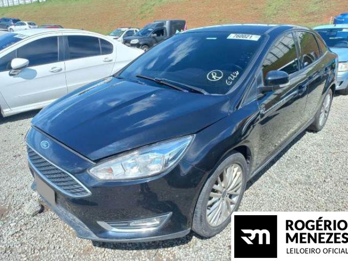 FORD FOCUS FASTBACK 18/18