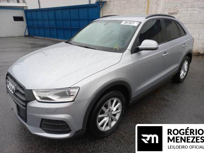 AUDI Q3 17/18