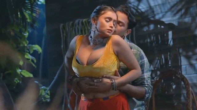 Imli (Kuch Mitti) (2025) S01 E05 Bulbulplay Hindi Hot Web Series